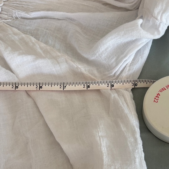 Elegant Cream Lace Women's Blouse - Picture 6 of 7